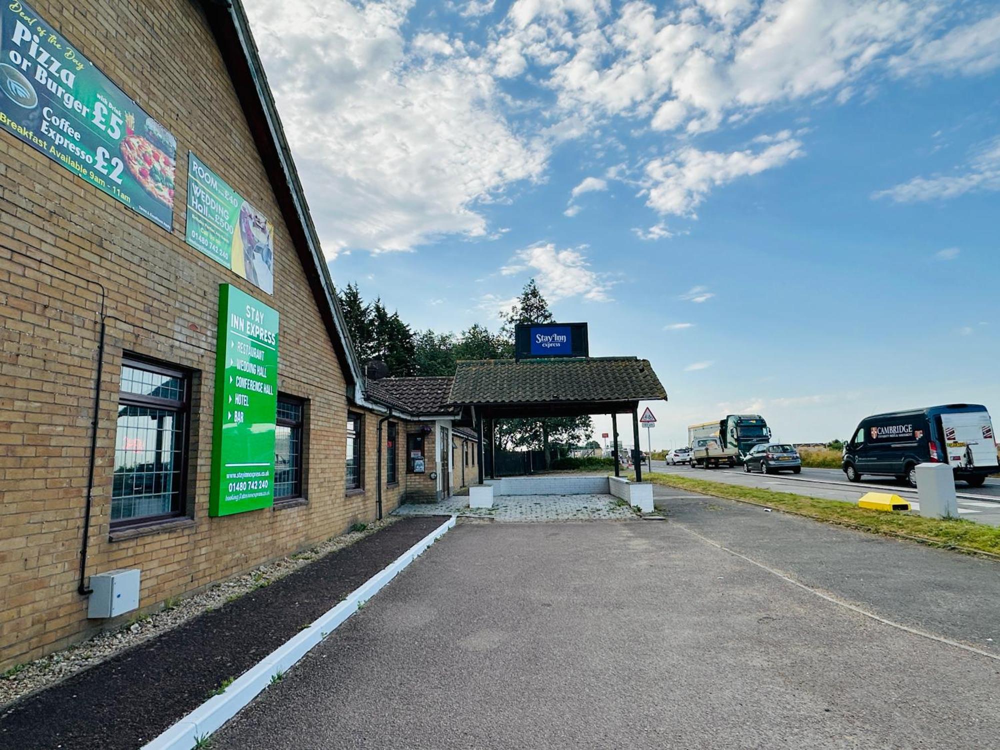Oyo Stay Inn Express, Cambridge Papworth Everard Экстерьер фото